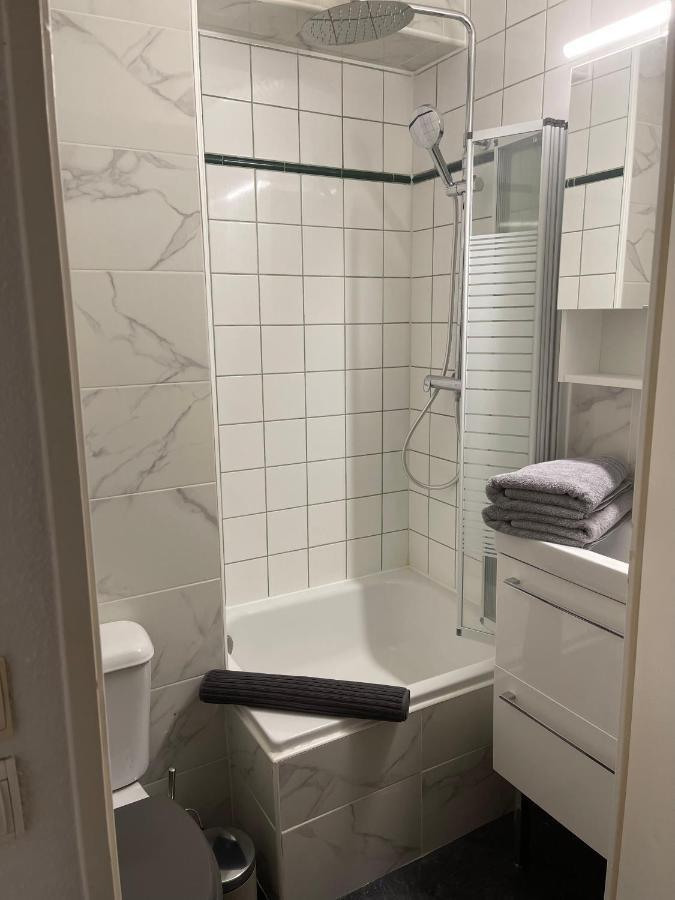 T2D Apartment - Suite Blg Proche Disneyland Paris Bussy-Saint-Georges Ngoại thất bức ảnh